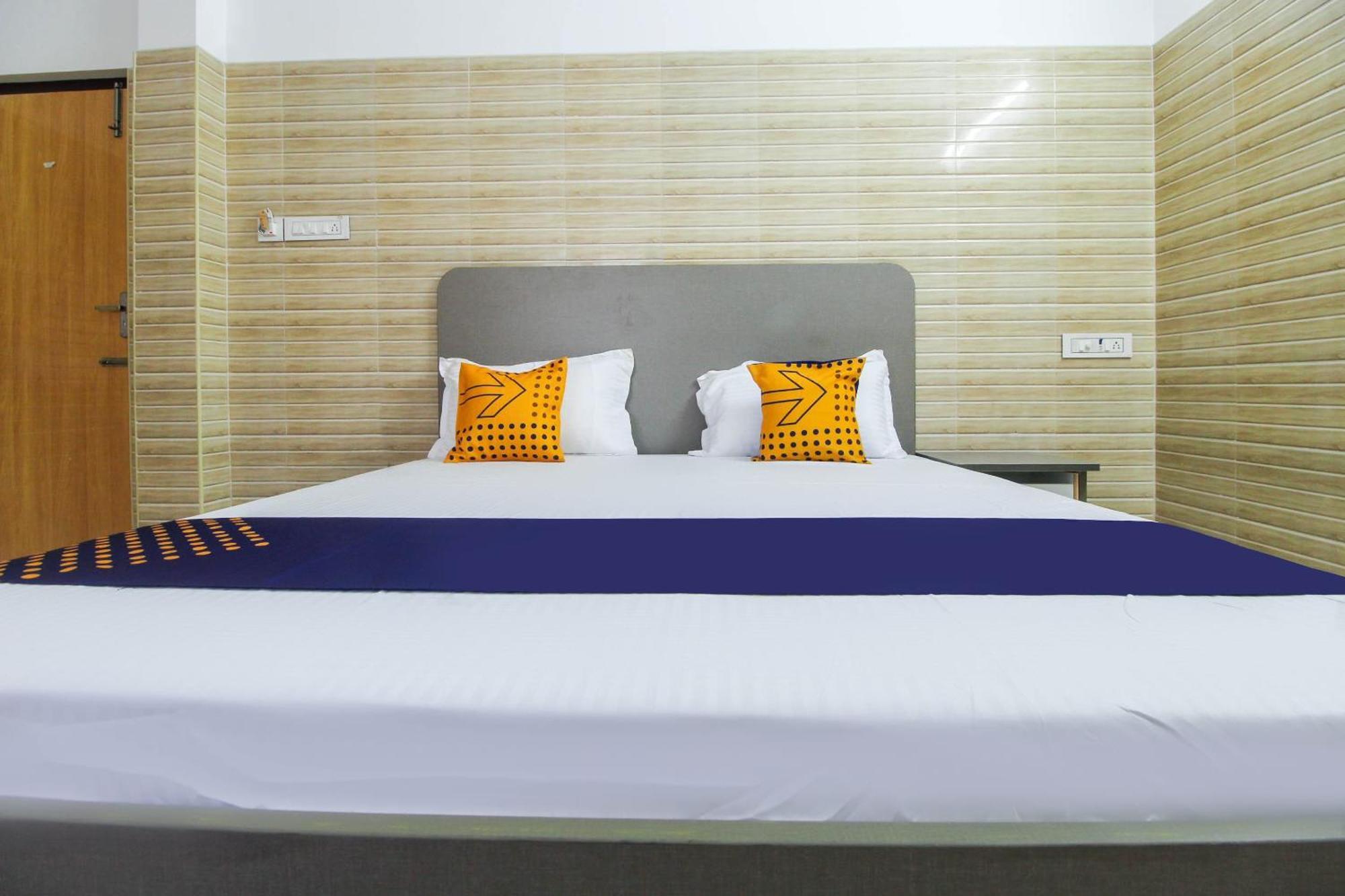 Hotel O Jp Residency Singapperumalkovil Exterior foto